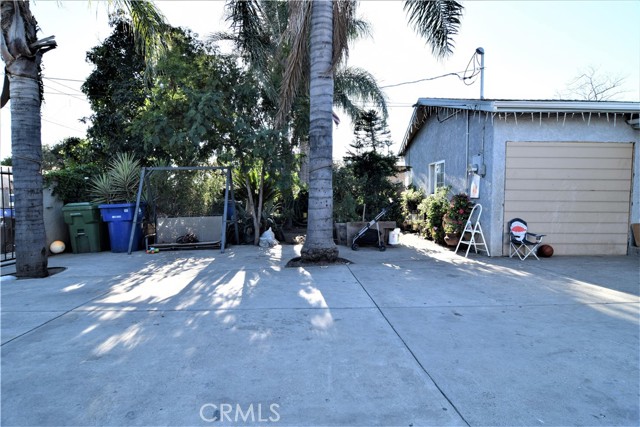 Detail Gallery Image 6 of 28 For 14807 Oro Grande, Sylmar,  CA 91342 - 5 Beds | 3 Baths