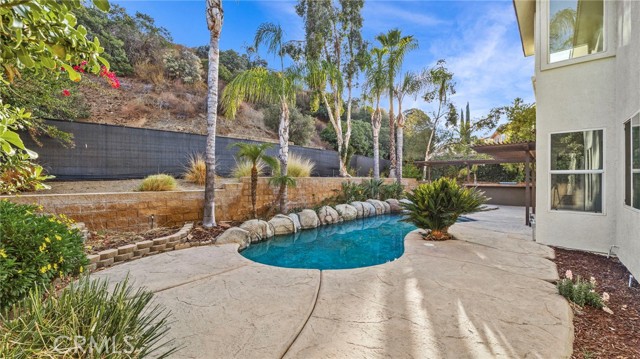 Detail Gallery Image 38 of 47 For 1728 Tamarron, Corona,  CA 92883 - 3 Beds | 3 Baths