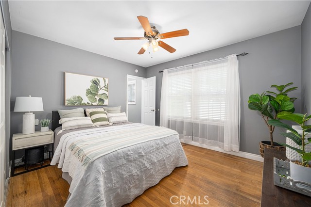 Detail Gallery Image 34 of 55 For 5530 E Mezzanine Way, Long Beach,  CA 90808 - 4 Beds | 3/1 Baths