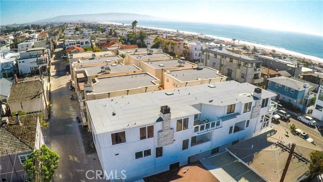 815 Crest Drive, Manhattan Beach, California 90266, 4 Bedrooms Bedrooms, ,3 BathroomsBathrooms,Residential,Sold,Crest,SB16176305