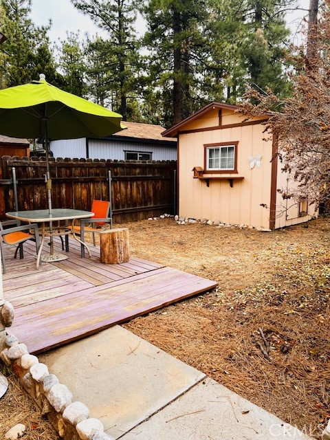 Detail Gallery Image 17 of 18 For 206 E Barker Bld, Big Bear City,  CA 92314 - 2 Beds | 1 Baths