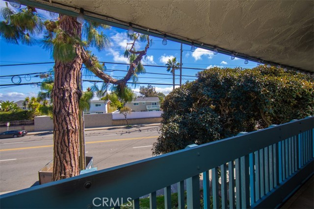 631 Prospect Avenue, Redondo Beach, California 90277, 2 Bedrooms Bedrooms, ,2 BathroomsBathrooms,Residential,Sold,Prospect,SB24050731