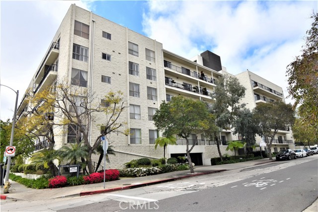 Detail Gallery Image 1 of 1 For 1115 S Elm Dr #219,  Los Angeles,  CA 90035 - 1 Beds | 2 Baths