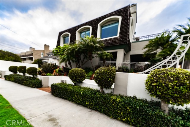 110 Guadalupe Avenue, Redondo Beach, California 90277, 3 Bedrooms Bedrooms, ,3 BathroomsBathrooms,Residential,Sold,Guadalupe,SB18068186