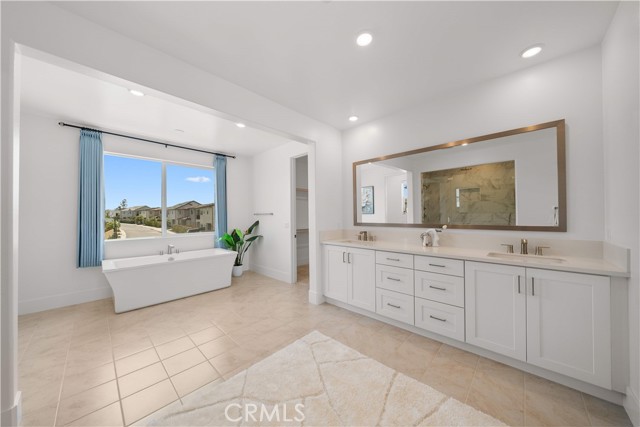 270 Sora, Irvine CA: https://media.crmls.org/medias/8aa9d390-4b5e-4996-8b6c-20c1e66490b9.jpg
