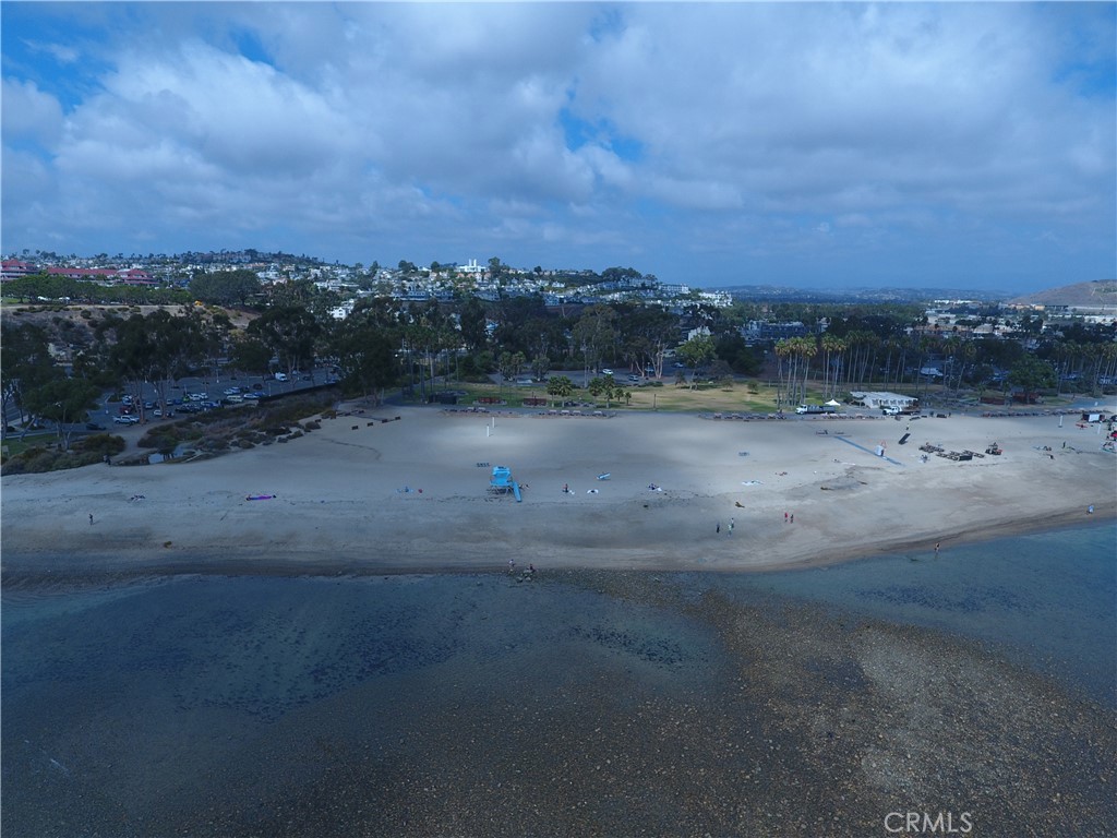 MLS #OC25102887 img 5