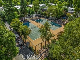 Detail Gallery Image 3 of 27 For 6201 Shoup Ave #66,  Woodland Hills,  CA 91367 - 1 Beds | 2 Baths