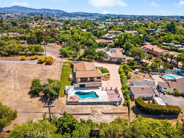 Detail Gallery Image 42 of 49 For 1238 Barbara Dr, Vista,  CA 92084 - 4 Beds | 2 Baths