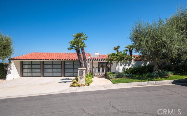 1409 Via Davalos, Palos Verdes Estates, California 90274, 6 Bedrooms Bedrooms, ,3 BathroomsBathrooms,Residential,For Sale,Via Davalos,SB25215084