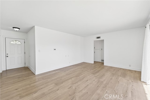 Detail Gallery Image 8 of 41 For 720 Toluca, Pomona,  CA 91767 - 3 Beds | 1/1 Baths