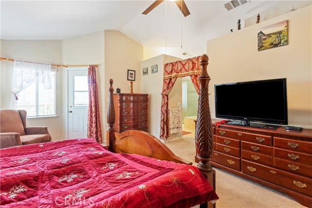 Detail Gallery Image 18 of 42 For 34175 Shaded Meadow Cir, Wildomar,  CA 92595 - 3 Beds | 2/1 Baths