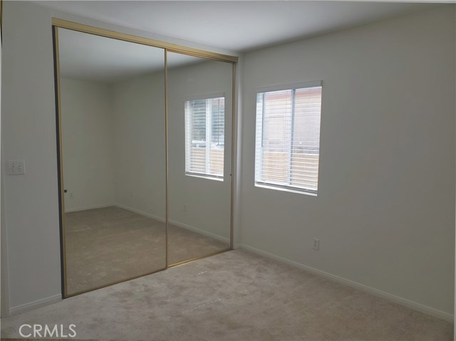 17961 Lull Street, Reseda CA: https://media.crmls.org/medias/8ab09ceb-fb02-49ea-b0c8-b633489efa4e.jpg