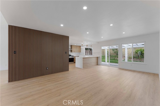 Detail Gallery Image 10 of 36 For 1046 Eclipse Ct, Ontario,  CA 91762 - 4 Beds | 2 Baths