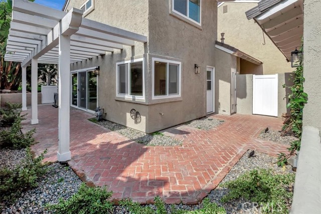 Detail Gallery Image 23 of 29 For 2773 Vista Umbrosa, Newport Beach,  CA 92660 - 3 Beds | 2/1 Baths