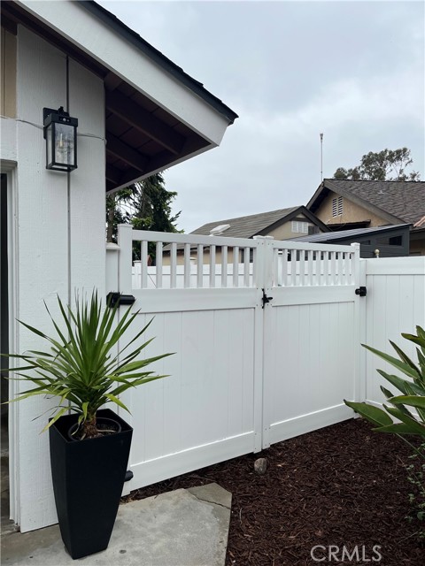 757 Horseshoe Circle, Vista CA: https://media.crmls.org/medias/8ab2b82c-3f03-48e9-8200-6074616d0561.jpg