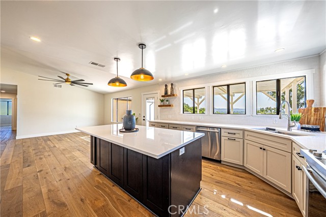 Detail Gallery Image 21 of 72 For 10095 San Marcos Rd, Atascadero,  CA 93422 - 3 Beds | 3 Baths