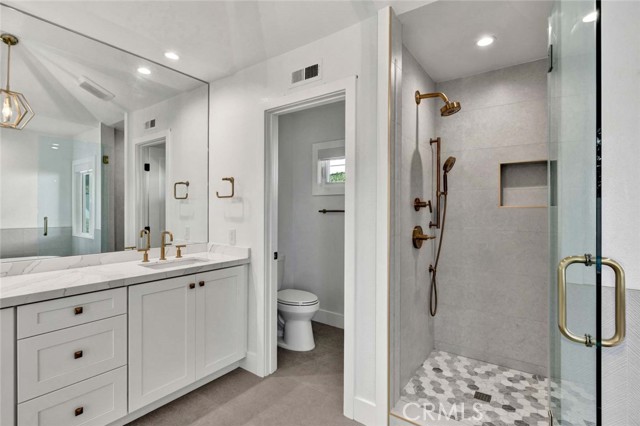 Detail Gallery Image 39 of 65 For 804 Gardenia, Corona Del Mar,  CA 92625 - 2 Beds | 2 Baths