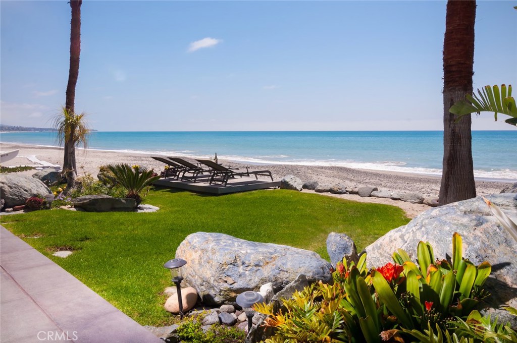 MLS #OC25123964 image #9