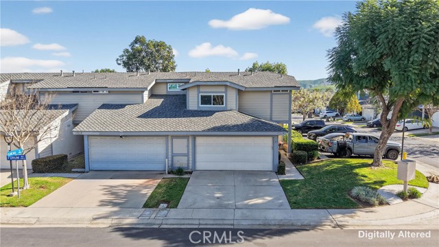 Detail Gallery Image 32 of 39 For 1761 Forum Way #D,  Corona,  CA 92881 - 3 Beds | 2/1 Baths