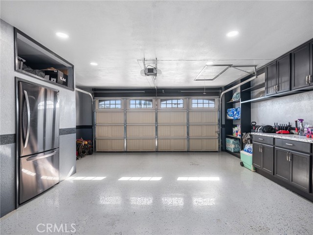 Detail Gallery Image 5 of 41 For 13826 Wawona, Apple Valley,  CA 92307 - 3 Beds | 2 Baths