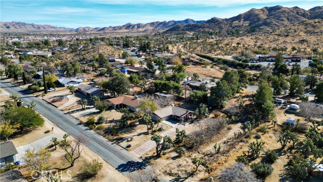 56445 El Dorado Drive, Yucca Valley, California 92284, 3 Bedrooms Bedrooms, ,2 BathroomsBathrooms,Residential,For Sale,56445 El Dorado Drive,CROC24248362