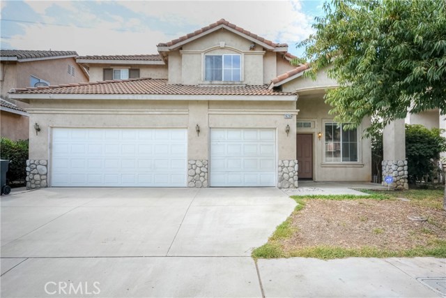 16205 Windcrest Dr, Fontana, CA 92337