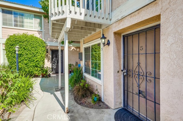 Detail Gallery Image 2 of 31 For 12235 Pine St #5,  Norwalk,  CA 90650 - 2 Beds | 2/1 Baths