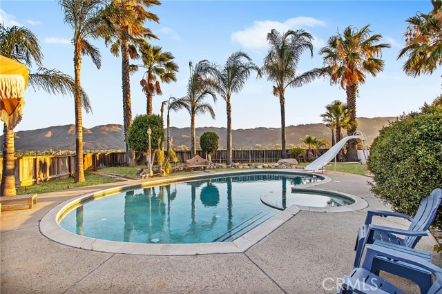 21255 Cielo Vista Way, Wildomar CA: https://media.crmls.org/medias/8ab6e476-7c31-49c9-9dd2-7c0604c86afe.jpg