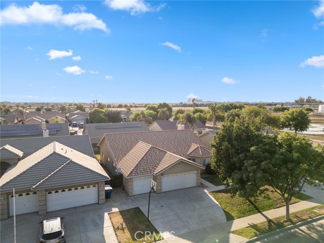 525 Mallard Avenue, Lemoore CA: https://media.crmls.org/medias/8ab73c28-90bb-43e8-8c7b-00db4749ba03.jpg