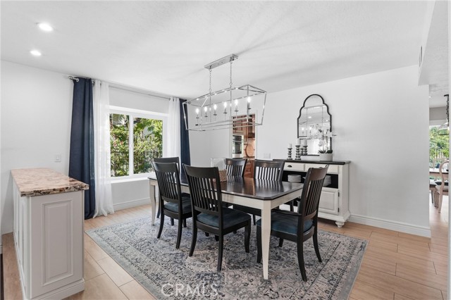 Detail Gallery Image 7 of 56 For 6305 E Rocking Horse, Orange,  CA 92869 - 4 Beds | 2/1 Baths