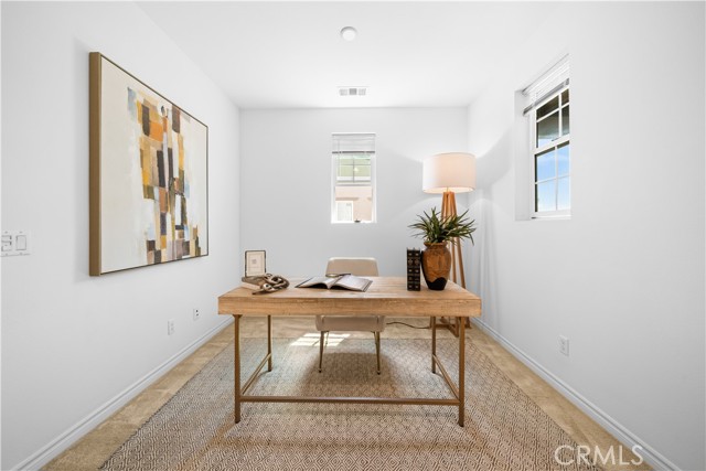 106 Trowel, Irvine CA: https://media.crmls.org/medias/8ab78740-a968-44c1-a2d5-a3d681c4cde8.jpg