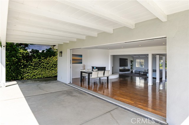 Detail Gallery Image 17 of 59 For 3109 Dona Susana Dr, Studio City,  CA 91604 - 4 Beds | 2 Baths