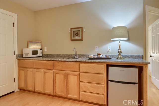 4986 7th Street, Mariposa CA: https://media.crmls.org/medias/8ab87c93-e672-4e75-8036-8357abda4a5e.jpg