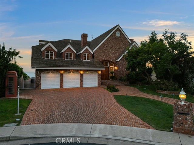 1464 Via Cresta