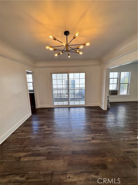 Detail Gallery Image 9 of 20 For 1261 S Plymouth Blvd, Los Angeles,  CA 90019 - 3 Beds | 1 Baths