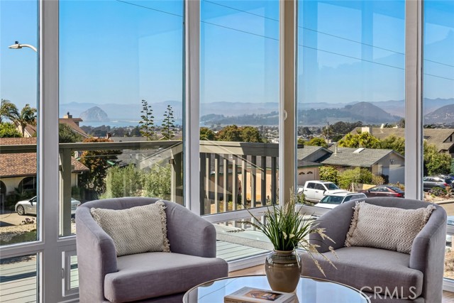 2570 Bay Vista Lane, Los Osos CA: https://media.crmls.org/medias/8ab98c64-4b0b-415f-a5fe-91019fa89a9a.jpg