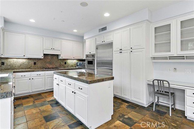 Detail Gallery Image 9 of 27 For 54 Laurelhurst Dr, Ladera Ranch,  CA 92694 - 4 Beds | 4 Baths