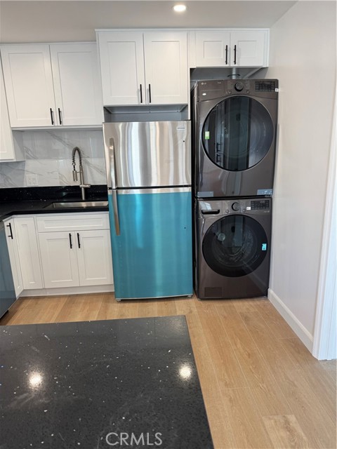 Detail Gallery Image 6 of 14 For 6882 San Paco #B,  Buena Park,  CA 90620 - 1 Beds | 1 Baths