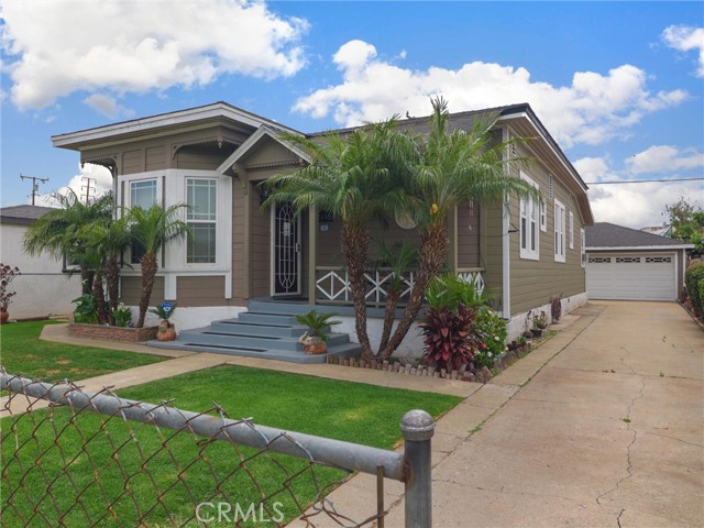2642 E Washington Street, Carson CA: https://media.crmls.org/medias/8aba7c0b-59e7-480e-91b5-39bcceca88bf.jpg