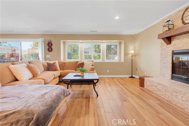 Detail Gallery Image 18 of 60 For 13880 Driftwood Dr, Victorville,  CA 92395 - 4 Beds | 3 Baths