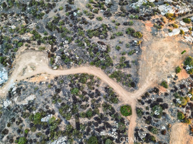 45 Intrepid, Temecula CA: https://media.crmls.org/medias/8abb0fc5-5ab0-4a63-a488-7e187ccadb74.jpg