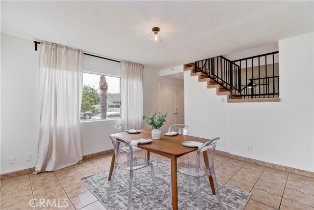 Detail Gallery Image 7 of 18 For 8200 Priscilla, Downey,  CA 90242 - 4 Beds | 2 Baths