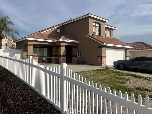 Detail Gallery Image 4 of 5 For 25654 Sunnyvale Ct, Menifee,  CA 92584 - 5 Beds | 3 Baths