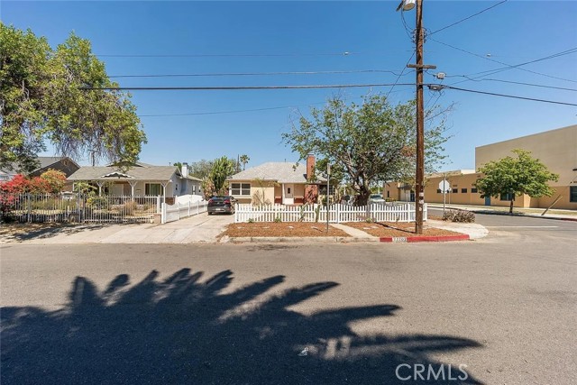 Detail Gallery Image 31 of 31 For 7702 Ben Ave, North Hollywood,  CA 91605 - 5 Beds | 2 Baths