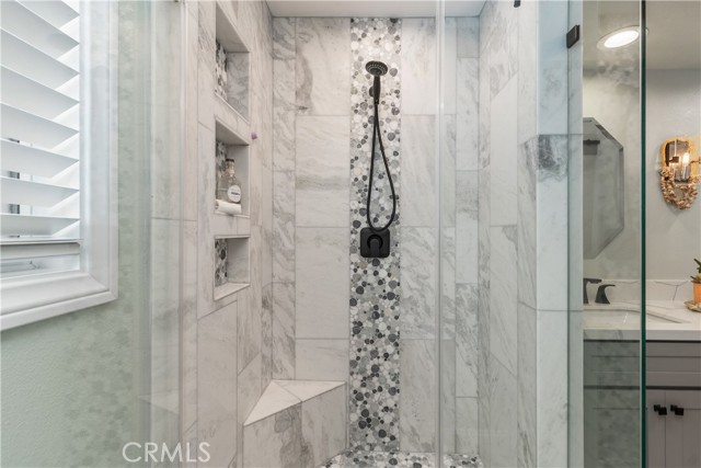 117 Alabama Street, Huntington Beach CA: https://media.crmls.org/medias/8abc58e8-d98d-487d-b3b5-d8e621f22fbb.jpg