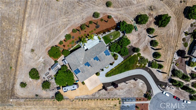 98 Nutwood Circle, Paso Robles CA: https://media.crmls.org/medias/8abc87b3-3569-4068-accc-8f2f3402ffb0.jpg
