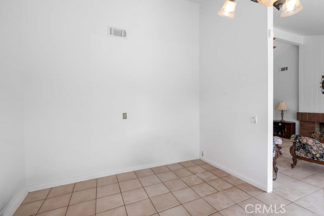3241 Belle River Drive, Hacienda Heights CA: https://media.crmls.org/medias/8abcab66-0393-4aa7-b9f7-88b29e1d8b19.jpg