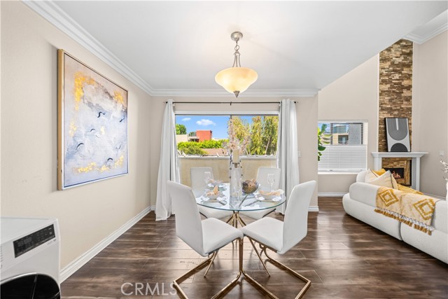 2 Bed Home for Sale in Studio City, California