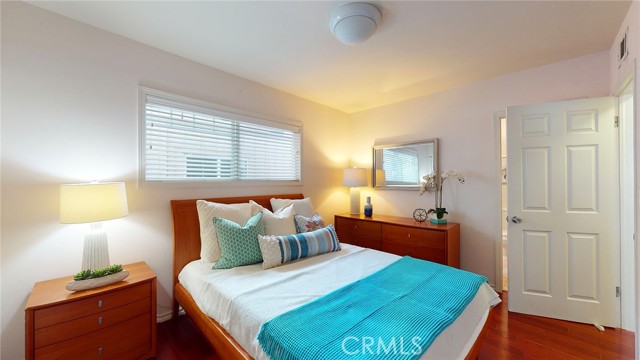 8162 Van Noord Avenue, North Hollywood CA: https://media.crmls.org/medias/8abcdf51-4291-404f-8aba-aca50fa29cb4.jpg