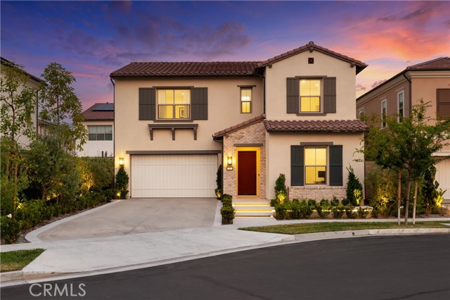 52 Longchamp, Irvine CA: https://media.crmls.org/medias/8abd11fc-81a9-4452-ac2e-06a88fb05be6.jpg